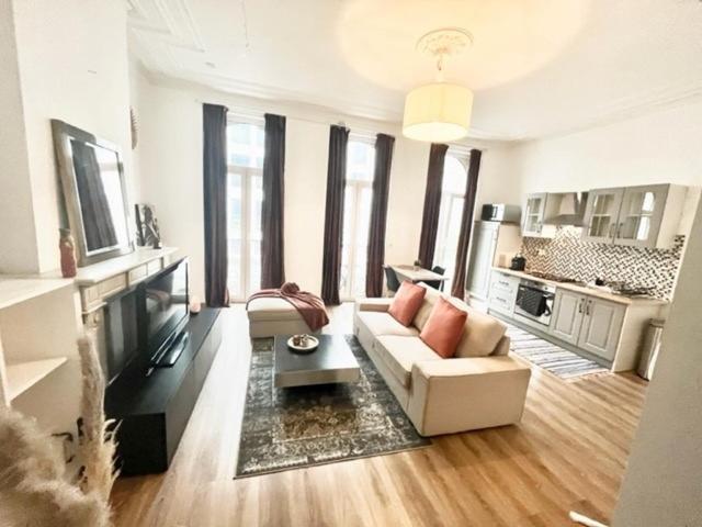 Modern Appartement In Hartje Gent ภายนอก รูปภาพ