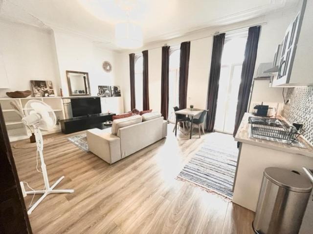 Modern Appartement In Hartje Gent ภายนอก รูปภาพ